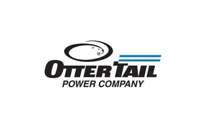 Who owns Otter Tail Power?